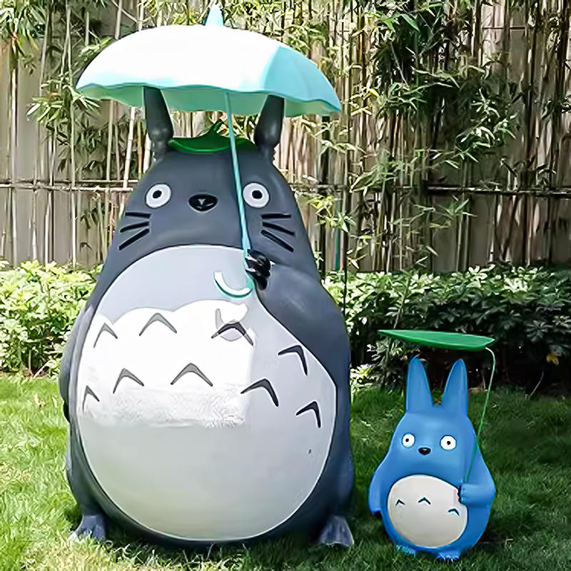 Outdoor Life Size Glass Fiber Cartoon Sculpture Resin Totoro Statue Cartoon Sculpture