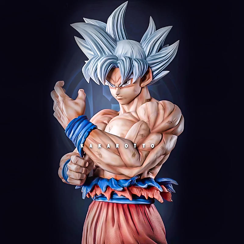 Fiberglass Resin Dragon Ball Vegeta Statue Goku Statues WuKong Anime Cartoon Sculpture Life Size 1:1